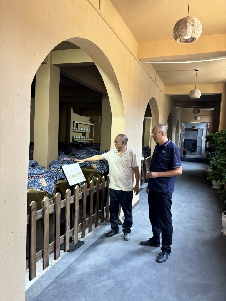 81c451553724eb641a4e34fd8b31f11