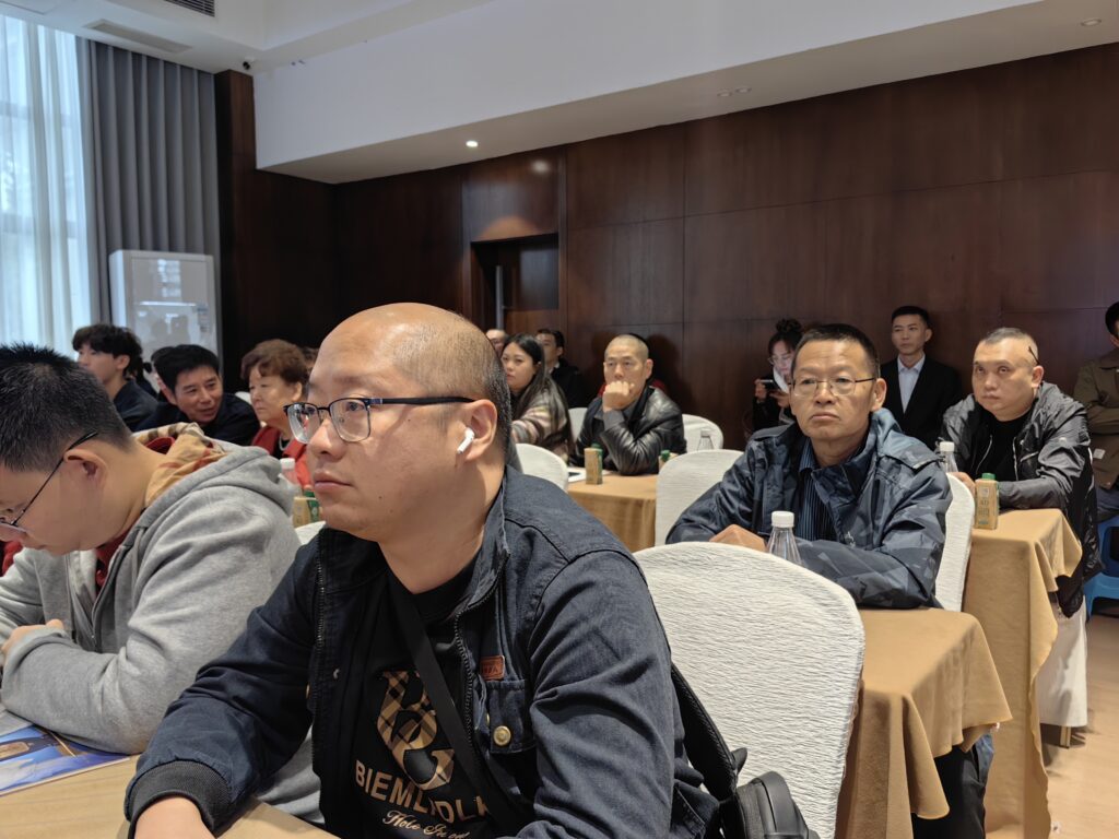 重庆老字号协会召开第三届第二次会员代表大会 30 东溪