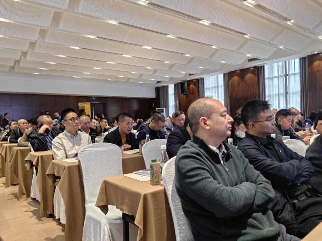 重庆老字号协会召开第三届第二次会员代表大会 29 会场一角