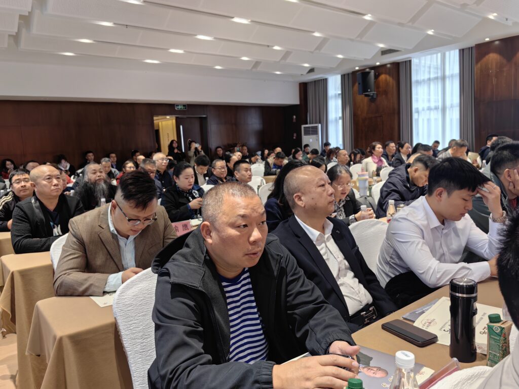 重庆老字号协会召开第三届第二次会员代表大会 49 玉叶