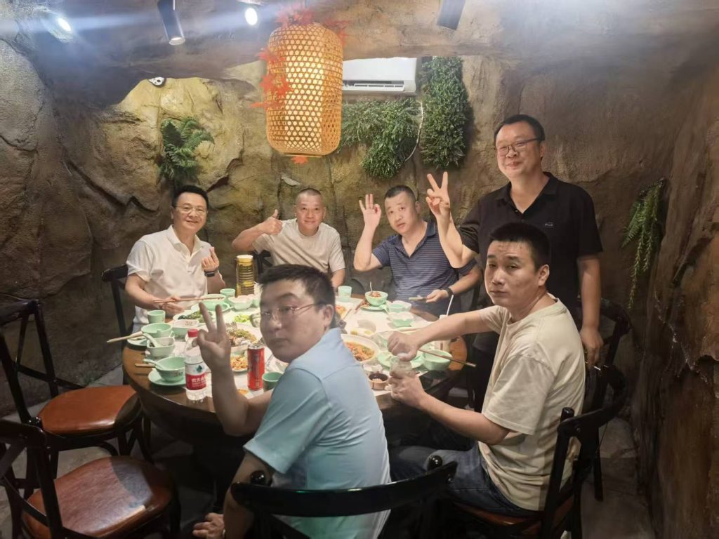 重庆老字号协会组织考察咏熹老鸭汤观音桥店 46 李方华
